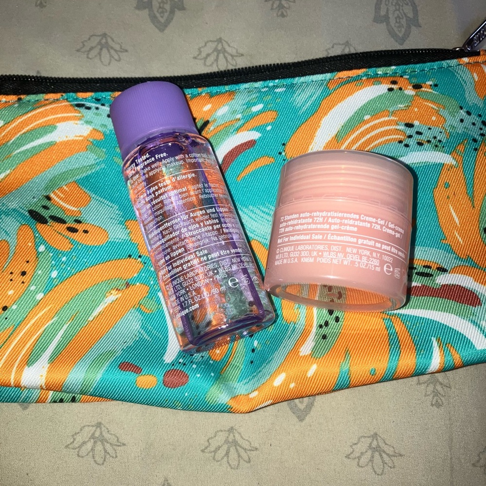 3pc Clinique Set - Picture 2 of 2